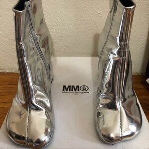 MM6 Maison Martin Margiela Silver Booties